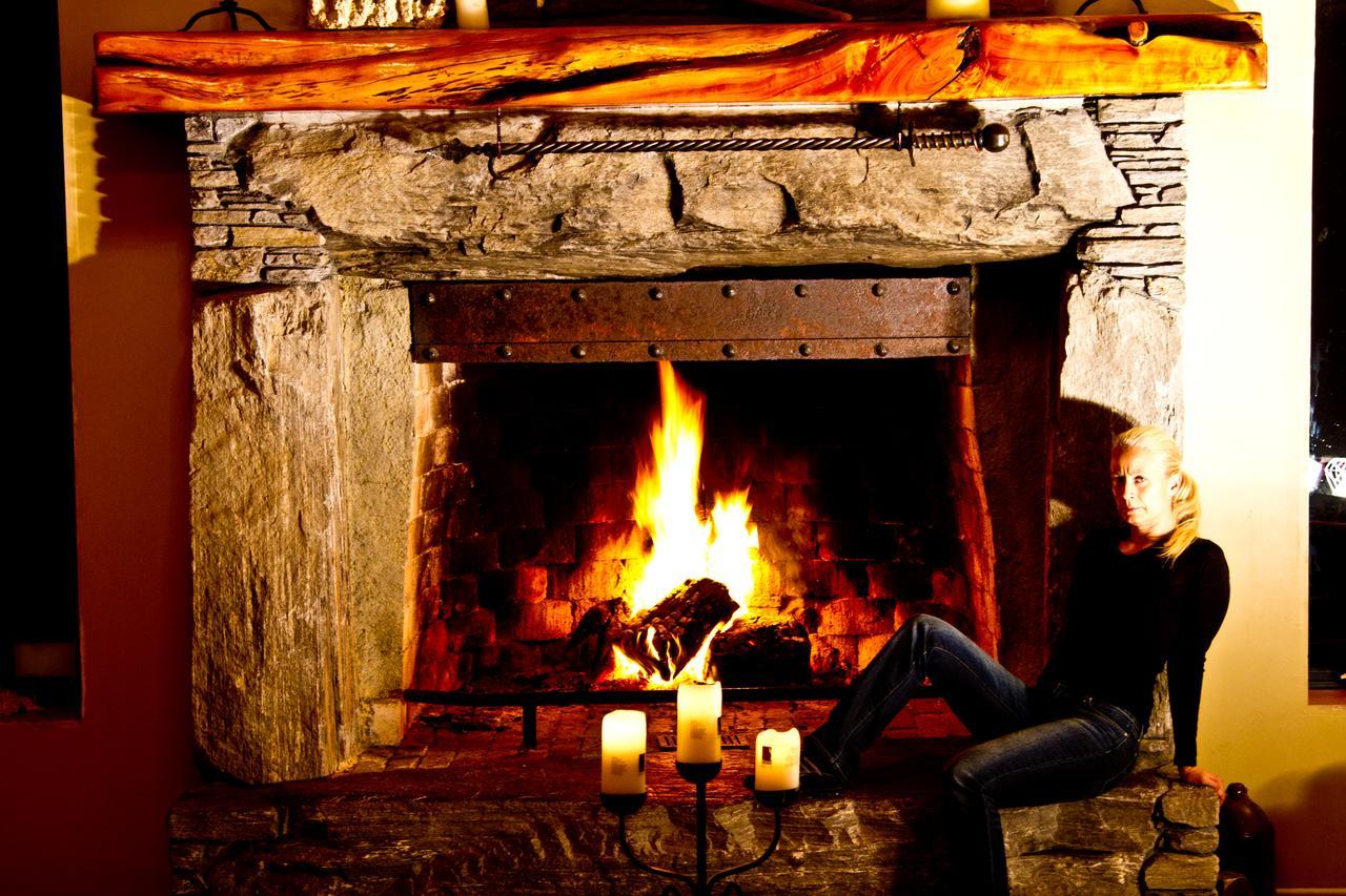 Tree House Lodge Bed & Breakfast Cheviot Esterno foto