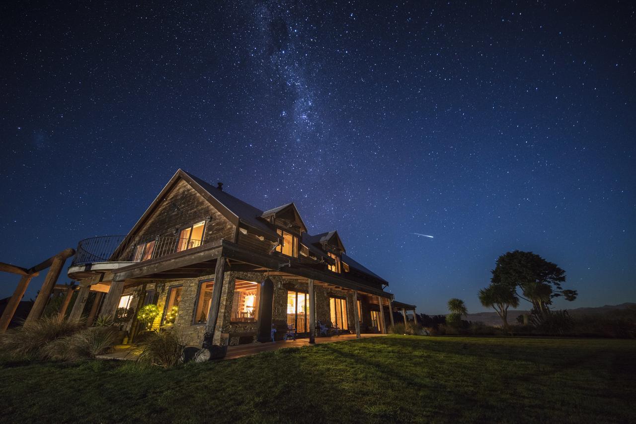 Tree House Lodge Bed & Breakfast Cheviot Esterno foto