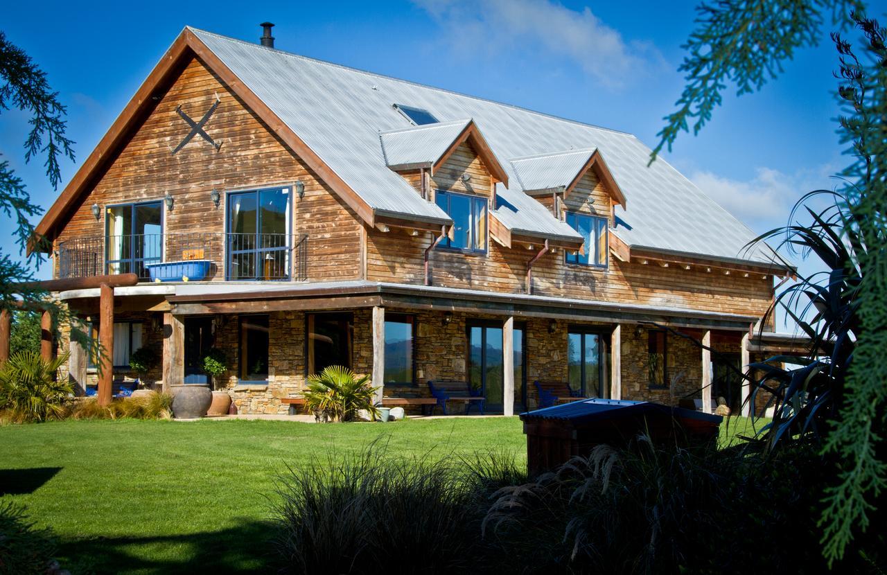 Tree House Lodge Bed & Breakfast Cheviot Esterno foto