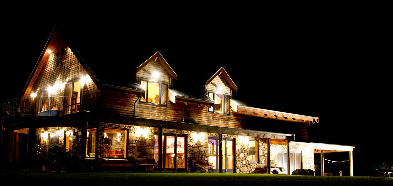 Tree House Lodge Bed & Breakfast Cheviot Esterno foto
