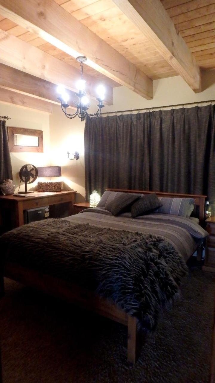 Tree House Lodge Bed & Breakfast Cheviot Esterno foto
